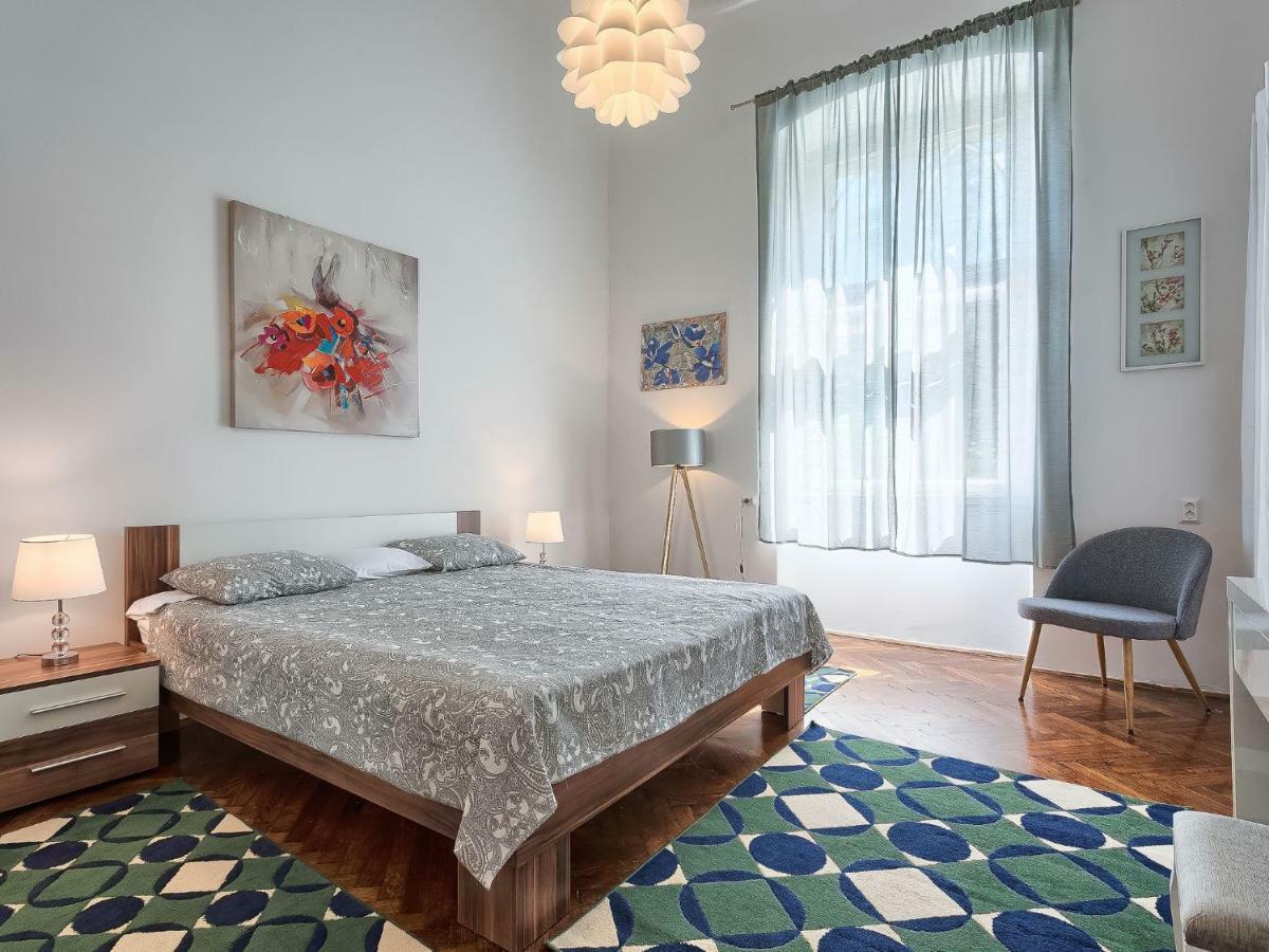 Apartment Silvia By Interhome พูลา ภายนอก รูปภาพ